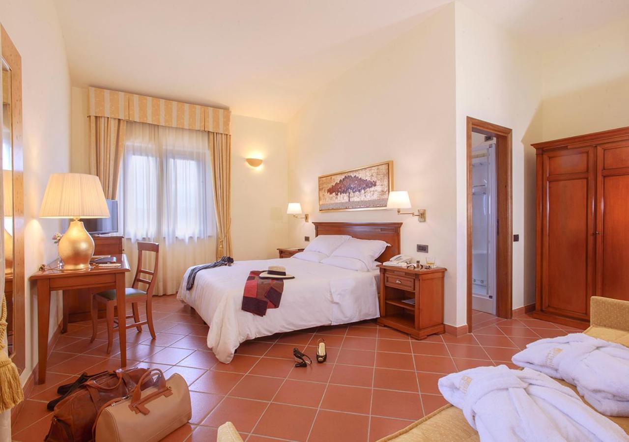 Popilia Country Resort Pizzo  Buitenkant foto